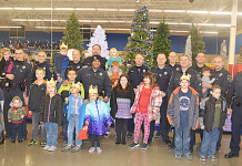 Families Go Shopping With Heroes