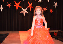 Sacred Heart Students Celebrate National Catholic Schools Week With Fashion Show