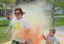 Splatter Dash Runners Show Their Colors