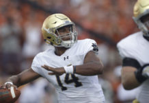 Kelly names Kizer as Notre Dame’s No. 1 QB against Nevada