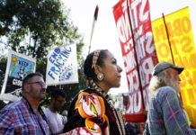 Goshen College students join protest over Dakota Access pipeline