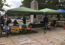 Students, faculty protest IPFW cuts