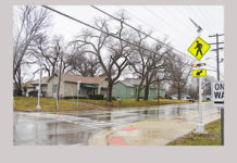 New Crosswalk Signs At Lakeview Equipped With Flashing Lights