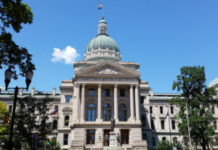 Indiana lawmakers support raising legal age for tobacco use