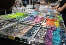 Thousands of gamers attend GenCon in Indianapolis