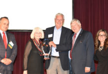 Former Warsaw Mayor receives award from Big Brothers Big Big Sisters