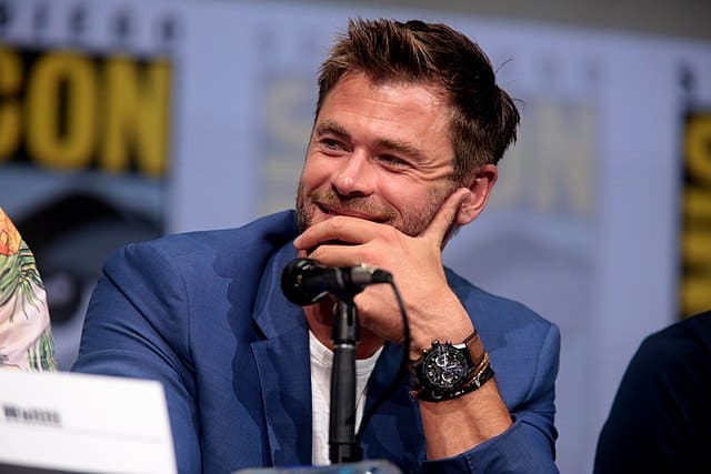 640px-Chris_Hemsworth_(36243159275)