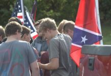 Wawasee High School students banned from flying Confederate flag