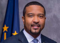 Northwestern Indiana state senator eyes governor’s race