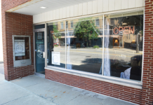 Zoners Say Yes To 2 Tattoo Shops