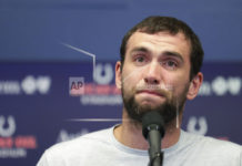 Luck announces retirement following Colts loss to Bears