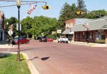 Leesburg Residents Told Of Sidewalk Replacement