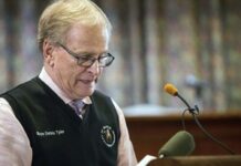 Mayor of Muncie Arrested by FBI