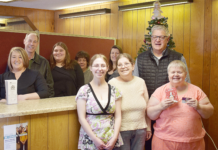 Good Housekeeping Award Prizes Given To Winners By Warsaw Mayor