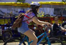 Indiana lawmakers consider requiring youth bicycle helmets