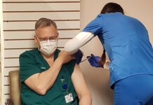 Healthcare workers at KCH receive first dose of Pfizer COVID vaccine