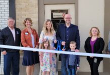 Jamie Plack Photography cuts ribbon on East Center Street office