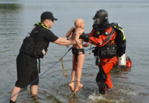 Dive Training Provides Rescue Teams With Job-Specific Skills