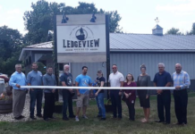 Ledgeview Offers Beer And Barbecue