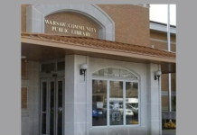 Library Board Discusses Issues Outside Of Building