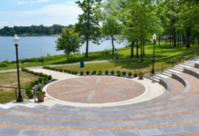 Elvis impersonator performs Friday night at Lucerne Park
