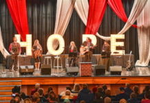 Susie McEntire Christmas show returning for tenth anniversary