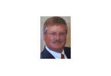 Moyer announces run for Surveyor
