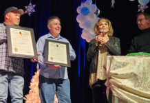 Susie McEntire honored at tenth annual Toys For Tots concert