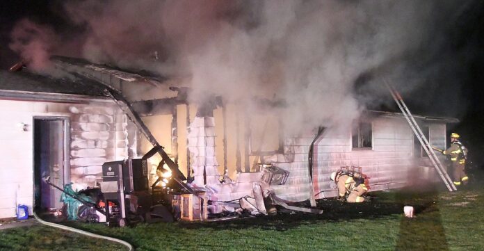 Fire1of2_t1100