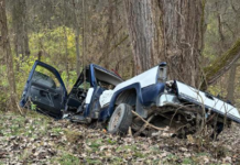 North Webster man, 44, dies after pickup strikes tree