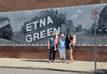 Hometown artist graces downtown Etna Green with a sense of community