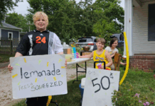 A good day for lemonade sales in Warsaw