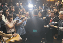 Redistricting rift growing among Indiana Republicans