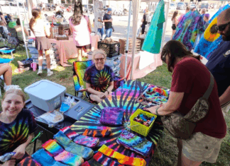 Warsaw begins work on studying festival street concept for downtown