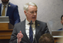 Trump posts support for 2 more GOP challengers over Indiana redistricting