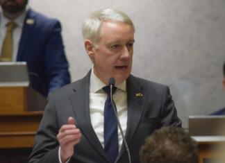 Trump posts support for 2 more GOP challengers over Indiana redistricting