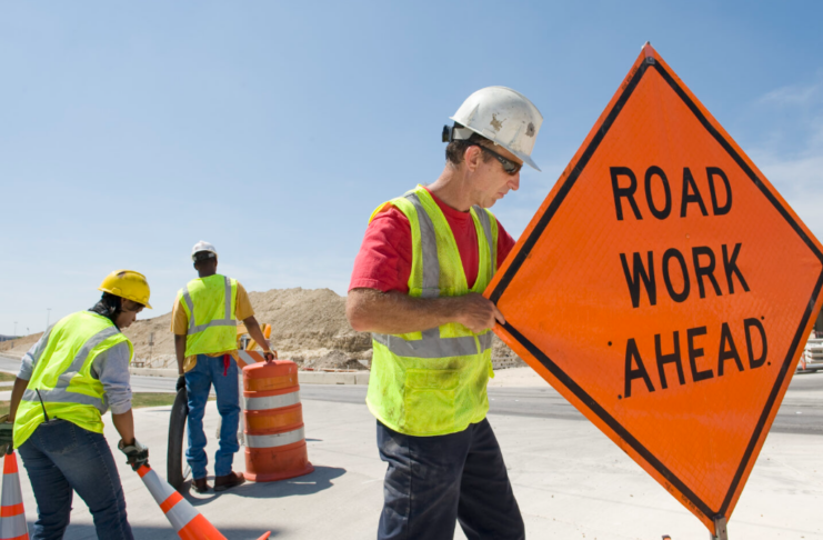 Lawmakers eye road spending review as big southern Indiana plans face opposition