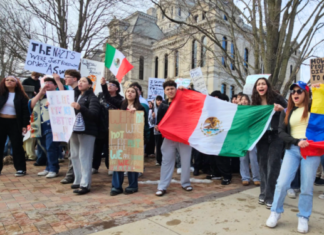 Warsaw student protest against ICE prompts varying reactions