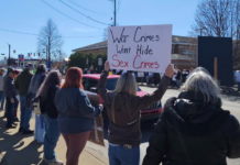 War with Iran and other issues fuel anger at ‘No Kings’ protest in Warsaw