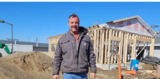 Car sales lot to open on East Center Street this summer