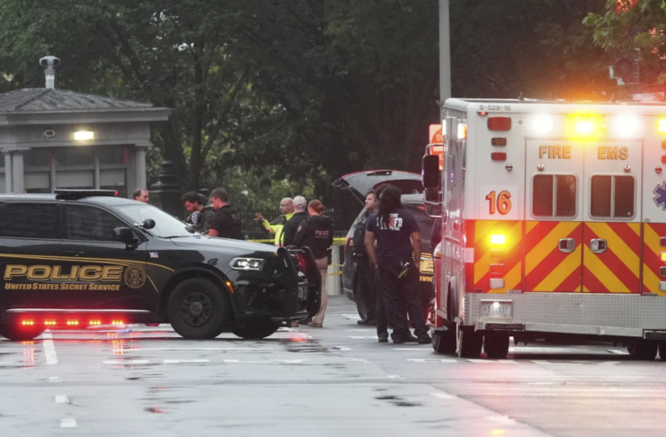 Suspect dead after opening fire near White House security checkpoint, Secret Service says