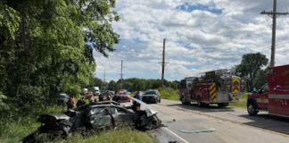 Wabash man killed after vehicle leaves road, hits tree on SR 13