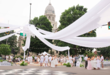 Le Diner en Blanc returns to Downtown Warsaw with new carry-in dining option