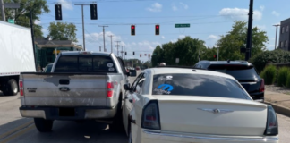 Police pursuit in Warsaw ends in crash near Fort Wayne Street; One man arrested