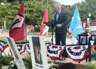 25 years later, 9/11 speaker Mark Eaton challenges crowd to ‘Remember To Remember’